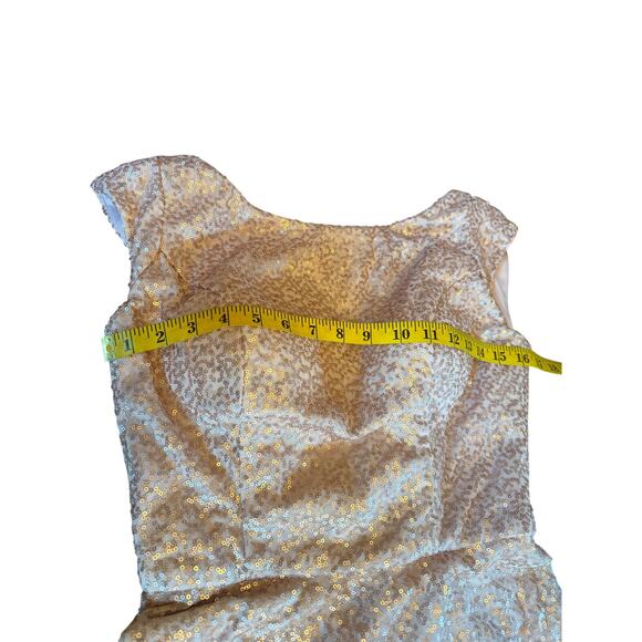 Morilee by Madeline Gardner Rose Gold Sequined Gown - Size 6 - Picture 6 of 16
